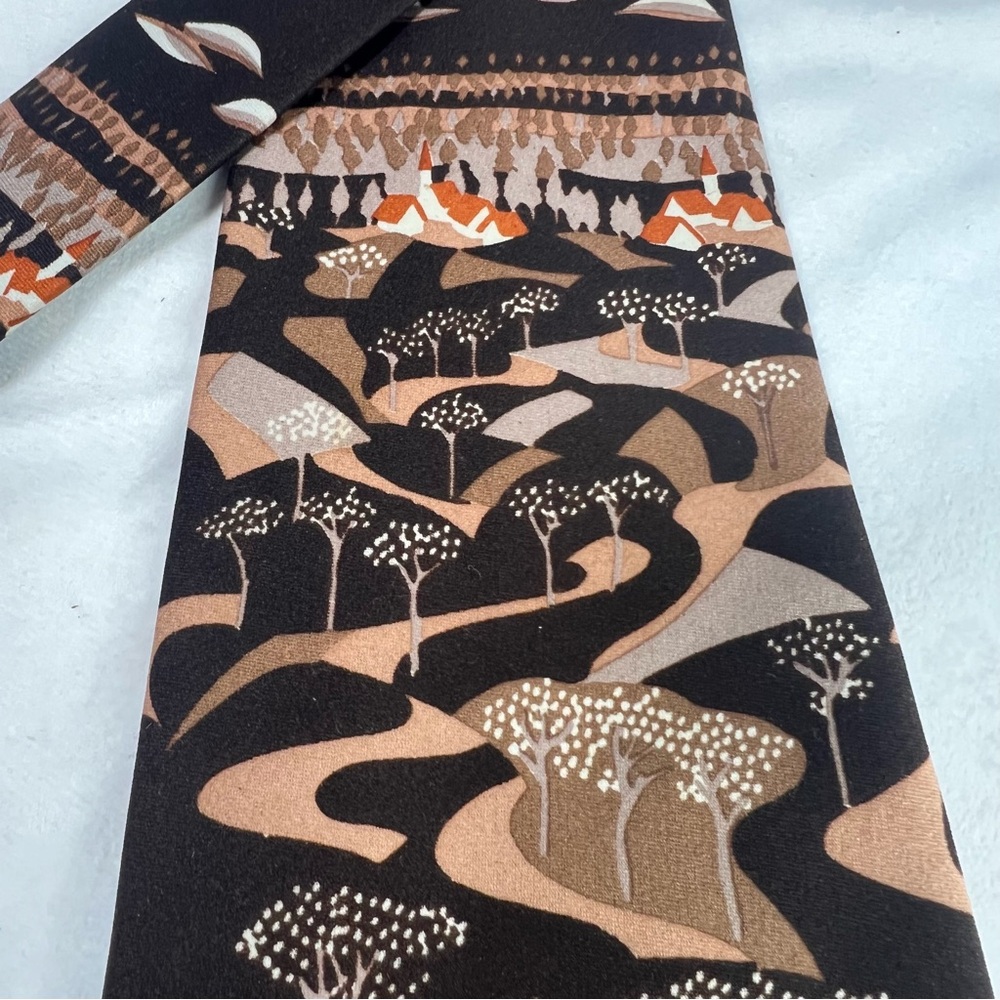 Pierre Martin Vintage Necktie - Artisan Landscape Motif in Earth Tones - Picture 4 of 8